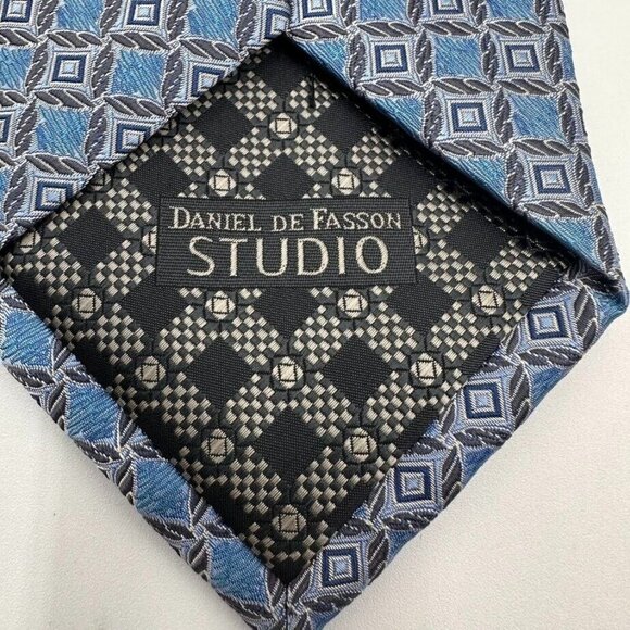 Lot 3 Mens Silk Classic Ties Izod Daniel De Fasson Rooster Blue Red New - Picture 4 of 16